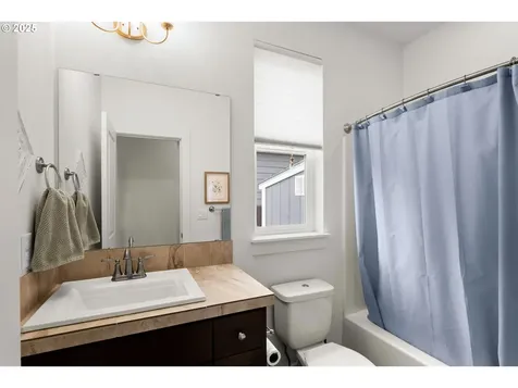 11437 SW Gabriel Street Portland OR 97224