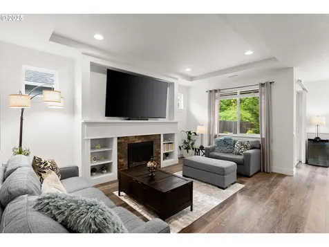 11437 SW Gabriel Street Portland OR 97224