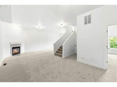 507 4th Avenue Oregon City OR 97045