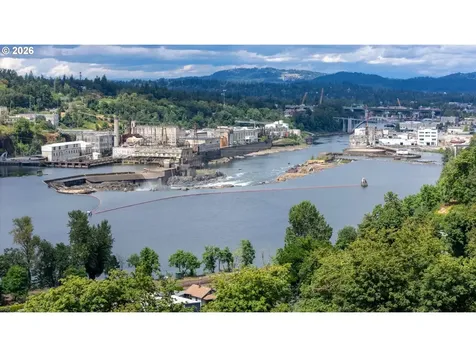 507 4th Avenue Oregon City OR 97045