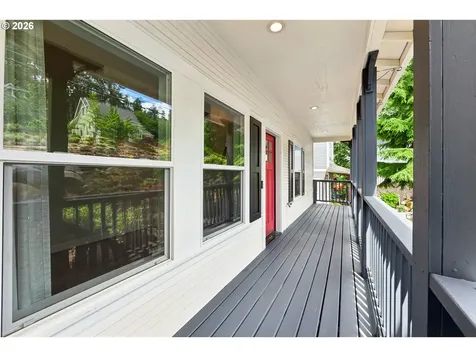 507 4th Avenue Oregon City OR 97045