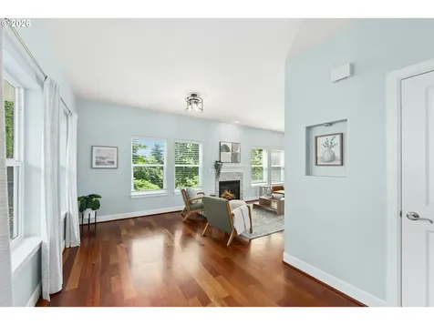507 4th Avenue Oregon City OR 97045