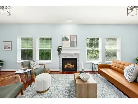 507 4th Avenue Oregon City OR 97045