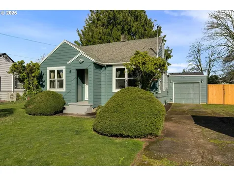 12107 SE Kelly Street Portland OR 97266