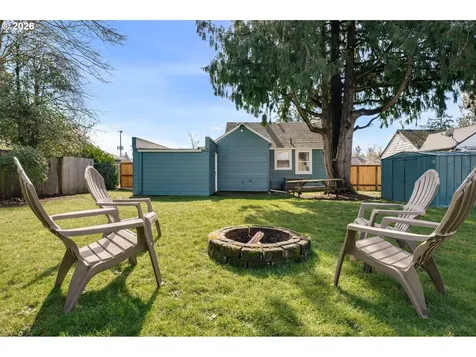 12107 SE Kelly Street Portland OR 97266