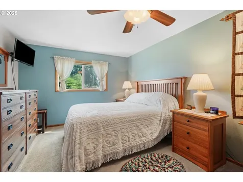 6708 NE 70th Street Vancouver WA 98661