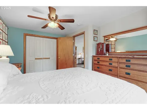 6708 NE 70th Street Vancouver WA 98661