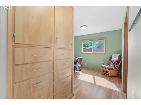 6708 NE 70th Street Vancouver WA 98661