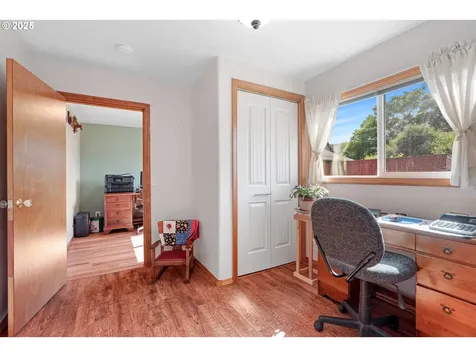 6708 NE 70th Street Vancouver WA 98661