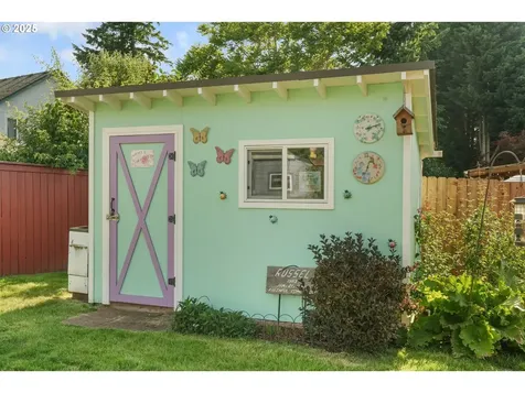 6708 NE 70th Street Vancouver WA 98661