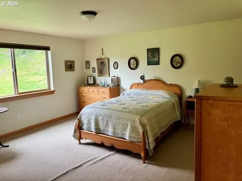 161 Whitney Court Umpqua OR 97486