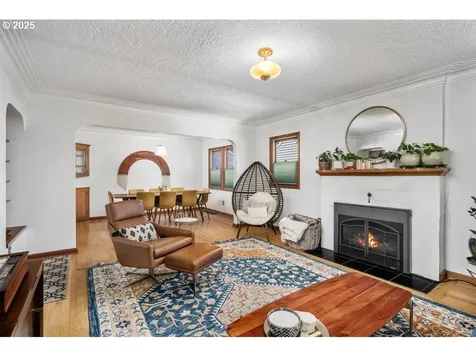 6315 N Montana Avenue Portland OR 97217