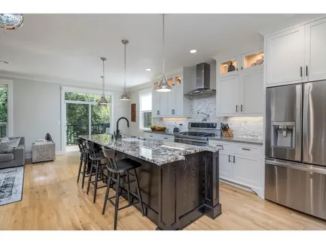 4412 SW Shattuck Road Portland OR 97221