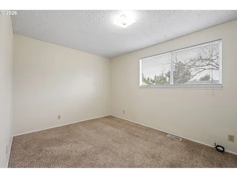 1760 Bryant Avenue Cottage Grove OR 97424