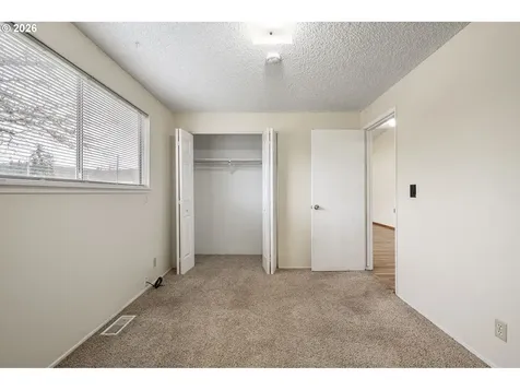 1760 Bryant Avenue Cottage Grove OR 97424