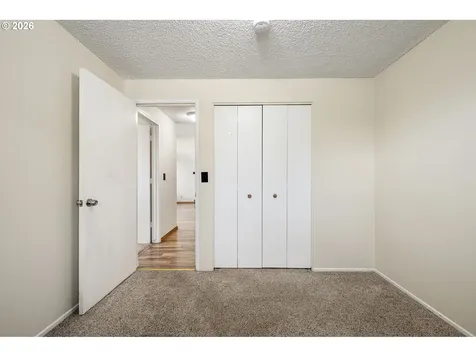 1760 Bryant Avenue Cottage Grove OR 97424