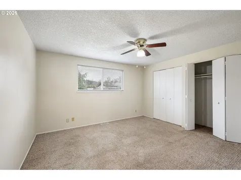 1760 Bryant Avenue Cottage Grove OR 97424
