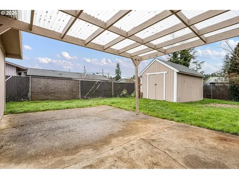 1760 Bryant Avenue Cottage Grove OR 97424