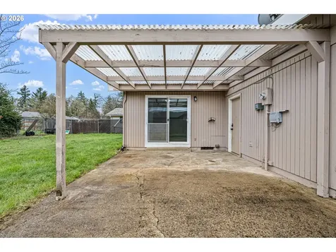 1760 Bryant Avenue Cottage Grove OR 97424
