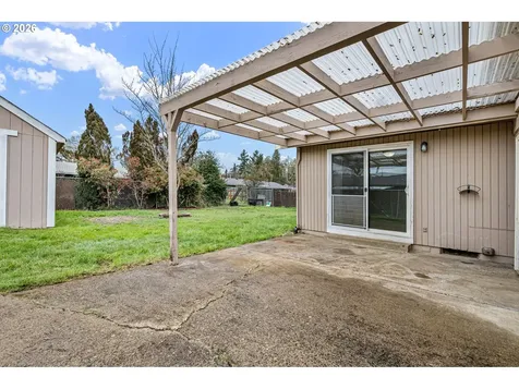 1760 Bryant Avenue Cottage Grove OR 97424