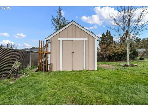 1760 Bryant Avenue Cottage Grove OR 97424
