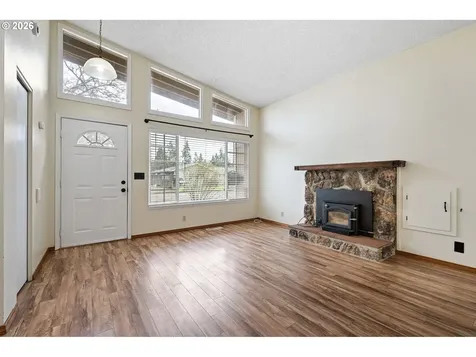 1760 Bryant Avenue Cottage Grove OR 97424
