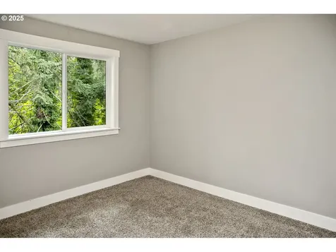 7491 SW 48th Avenue Portland OR 97219