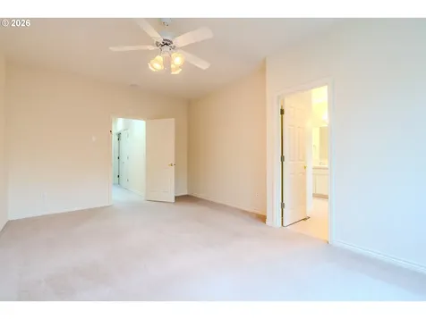16442 SE High Meadow Loop Portland OR 97236