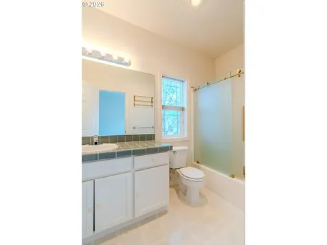 16442 SE High Meadow Loop Portland OR 97236