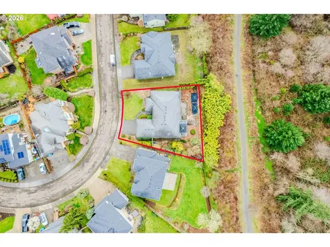 16442 SE High Meadow Loop Portland OR 97236