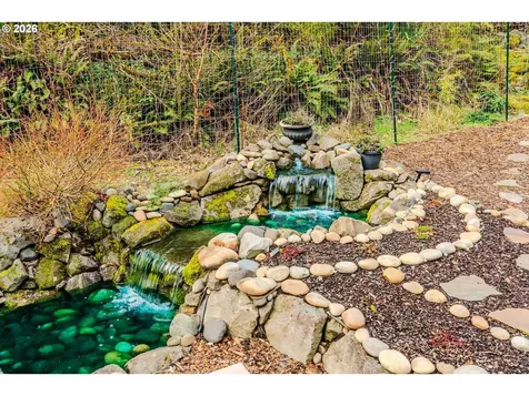 16442 SE High Meadow Loop Portland OR 97236