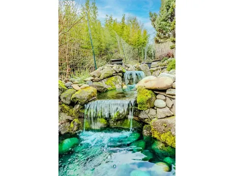 16442 SE High Meadow Loop Portland OR 97236