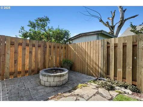 17006 SE 6th Street Vancouver WA 98684