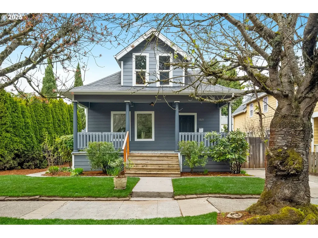 1225 NE Webster Street Portland OR 97211