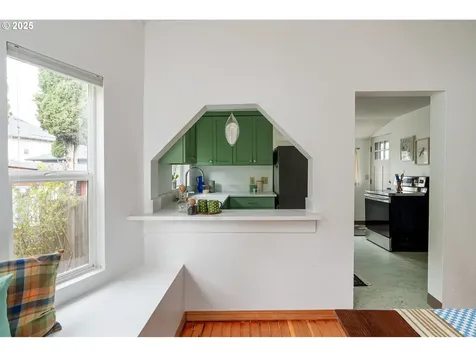 1225 NE Webster Street Portland OR 97211