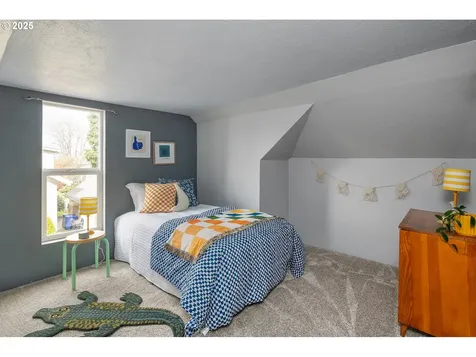 1225 NE Webster Street Portland OR 97211