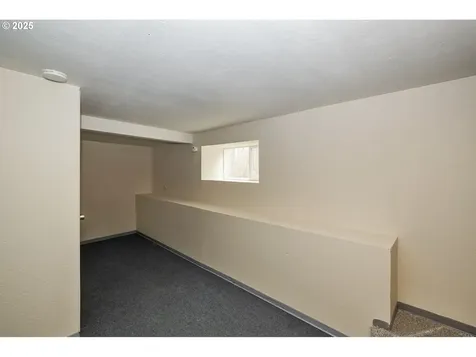 1225 NE Webster Street Portland OR 97211