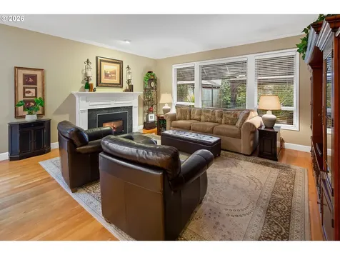 2190 River Heights Circle West Linn OR 97068