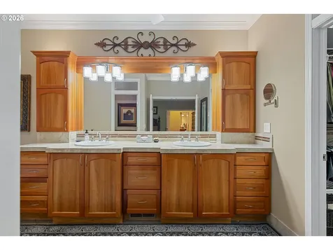 2190 River Heights Circle West Linn OR 97068