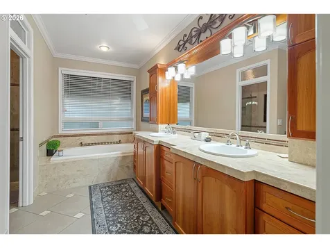 2190 River Heights Circle West Linn OR 97068