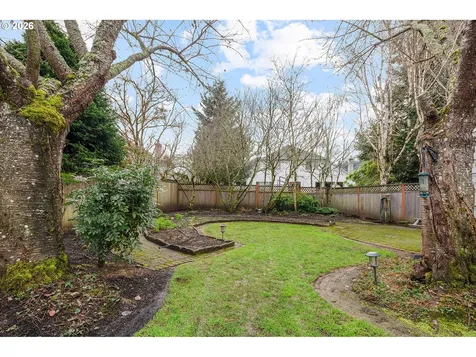 2190 River Heights Circle West Linn OR 97068