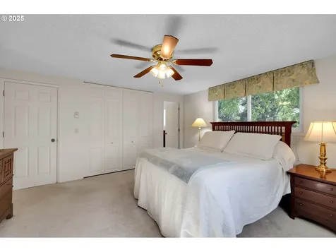 1925 Coventry Way Eugene OR 97405