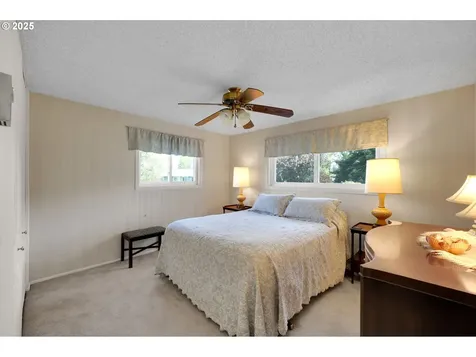 1925 Coventry Way Eugene OR 97405