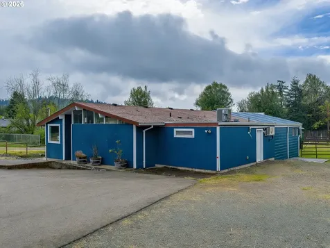 1980 Roseburg Road Myrtle Point OR 97458