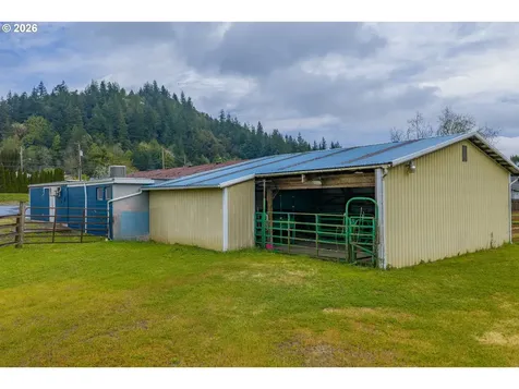1980 Roseburg Road Myrtle Point OR 97458