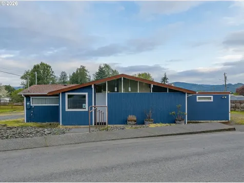 1980 Roseburg Road Myrtle Point OR 97458