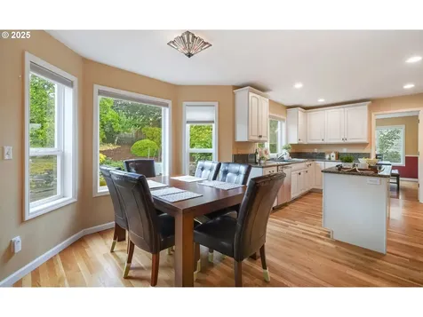 3269 NW Silktassel Drive Corvallis OR 97330