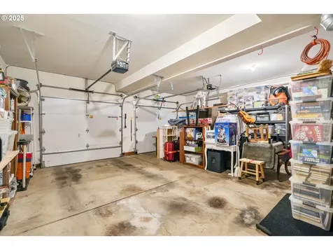 3269 NW Silktassel Drive Corvallis OR 97330