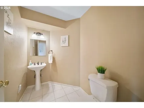 3269 NW Silktassel Drive Corvallis OR 97330