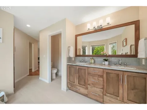 3269 NW Silktassel Drive Corvallis OR 97330